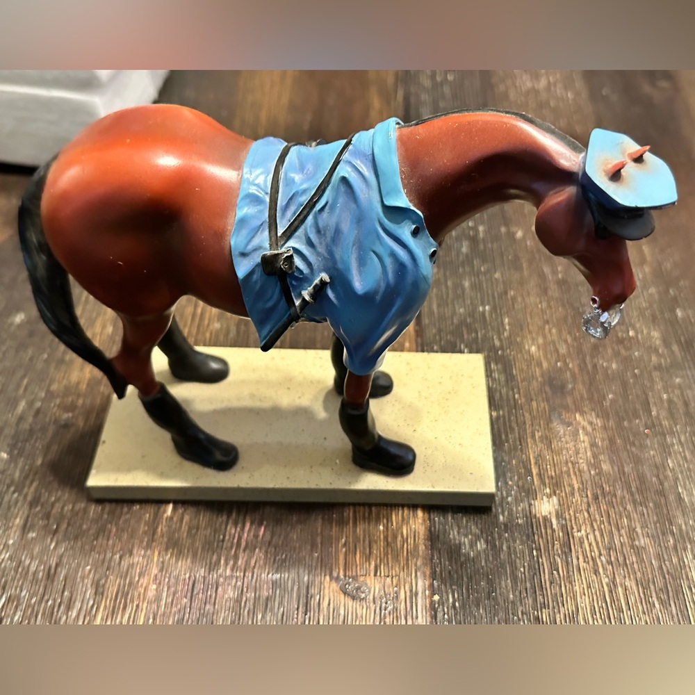 Like NEW Trail of Painted Ponies police horse from Westland Giftware